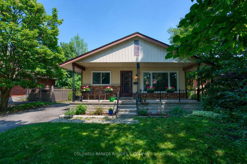 home for lease on 781 Dickens Avenue