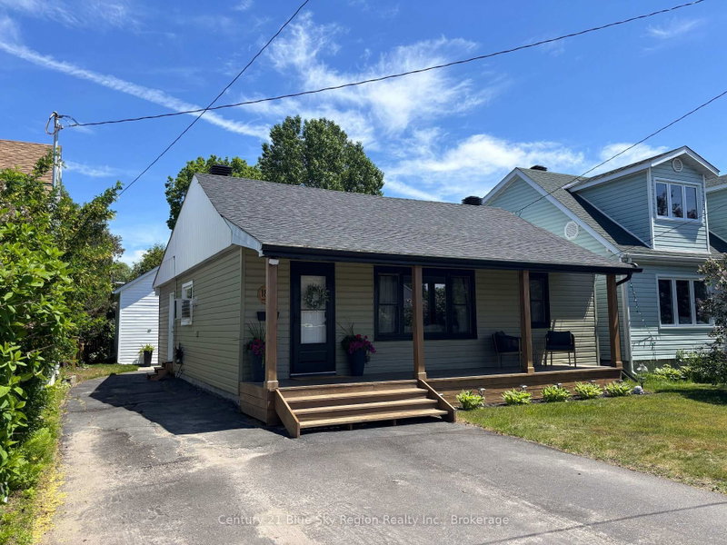 home for sale on 188 Lee Avenue
