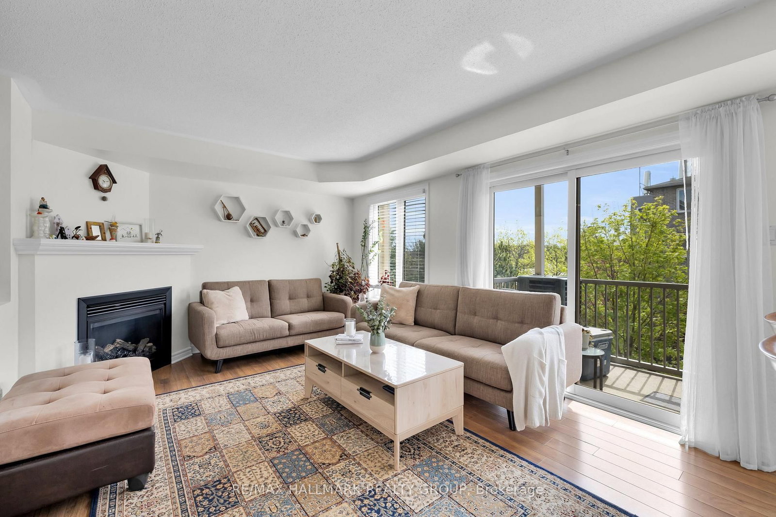 500 Stonefield Private • #6 • Ottawa, ON photo 15