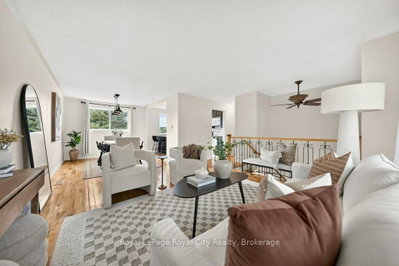 18 Springdale Boulevard • Guelph, ON photo 9