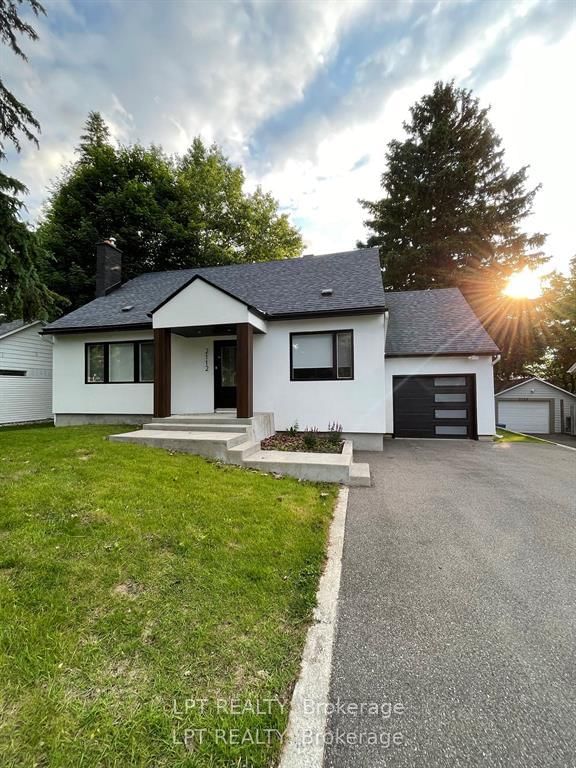 home for lease on 2112 Alta Vista Drive
