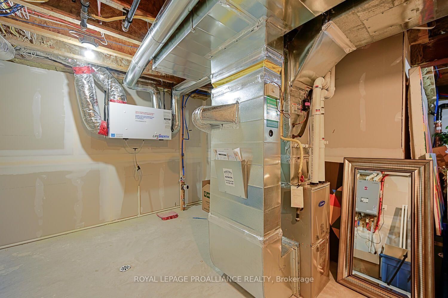 57 A Centre Street • Brockville, ON photo 45