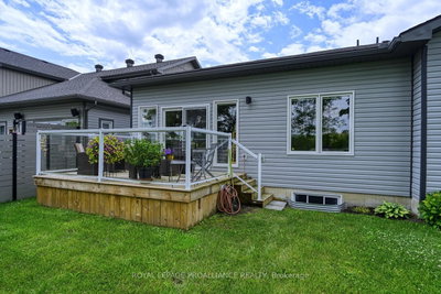 57 A Centre Street • Brockville, ON photo 8