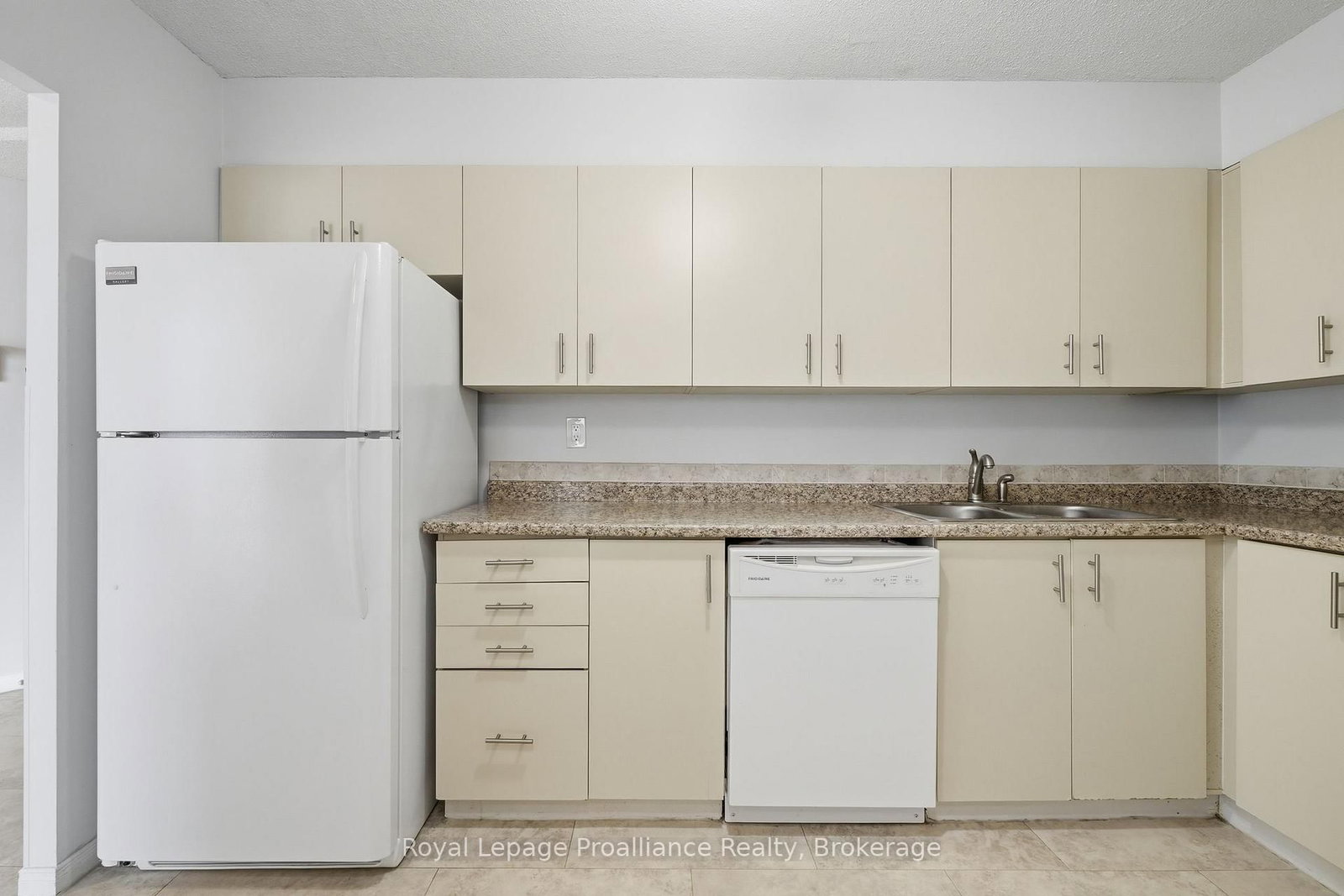344 Front Street • #302 • Belleville, ON photo 11