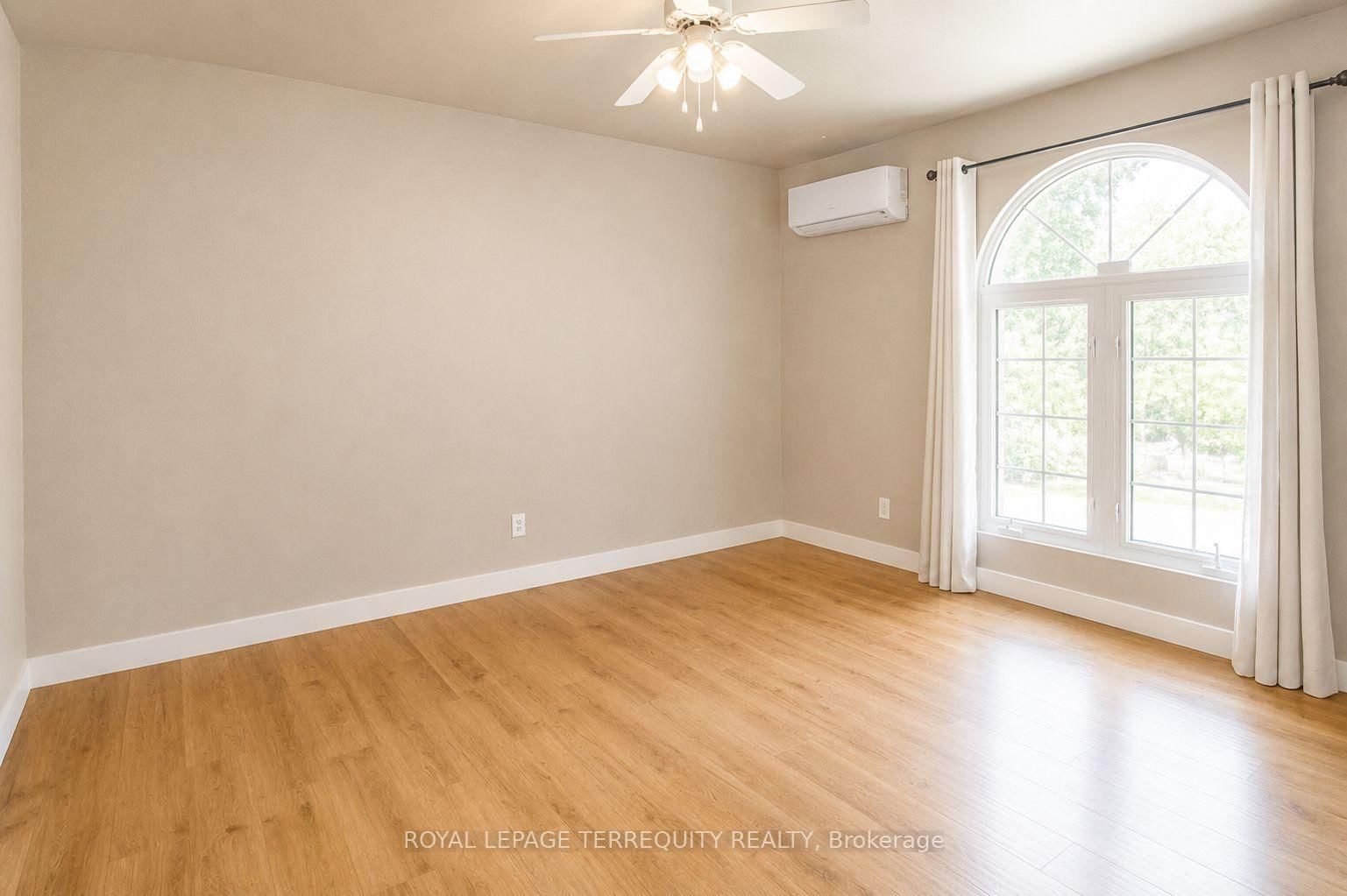 71251 Bluewater Highway • Bluewater, ON photo 16