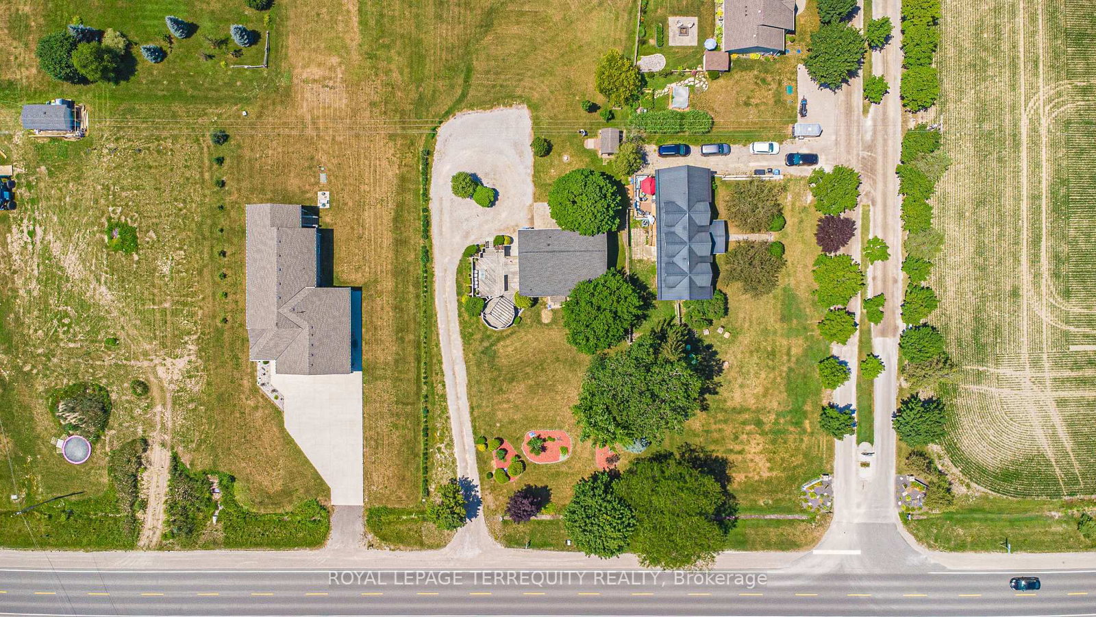 71251 Bluewater Highway • Bluewater, ON photo 38