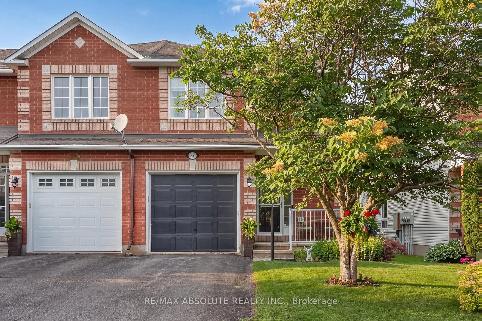 36 Chantilly Gate, Stittsville, ON