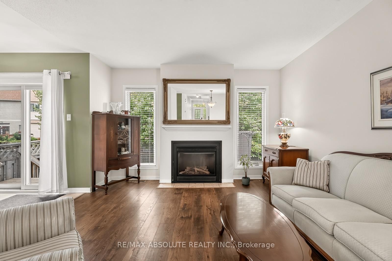 36 Chantilly Gate • Stittsville, ON photo 12