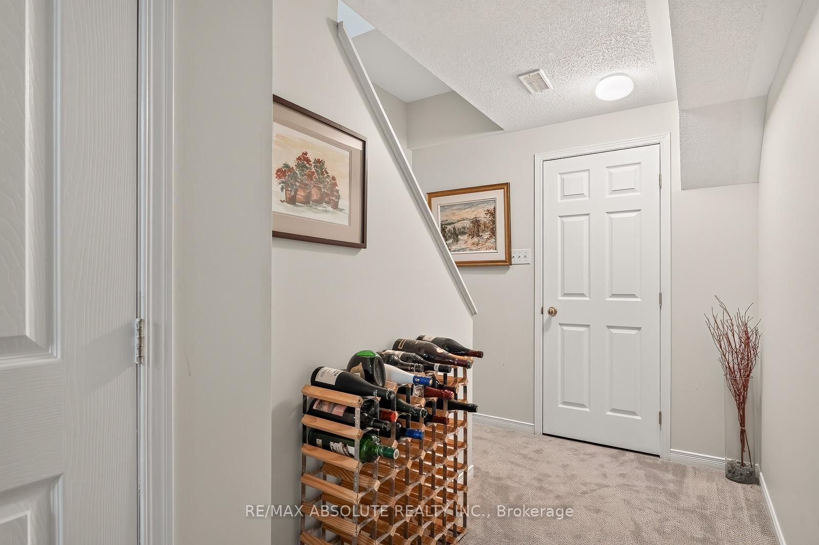 36 Chantilly Gate • Stittsville, ON photo 38