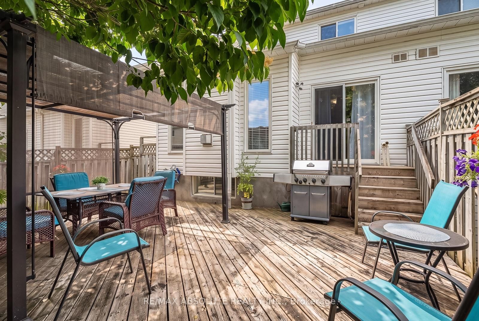 36 Chantilly Gate • Stittsville, ON photo 42