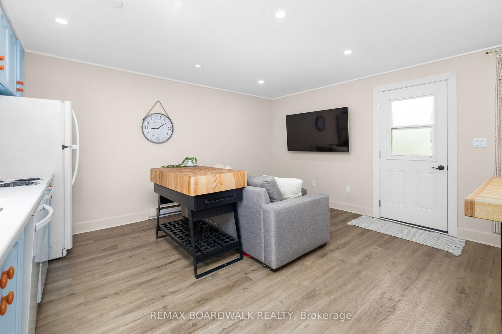 8 Grant Street • Perth, ON photo 23