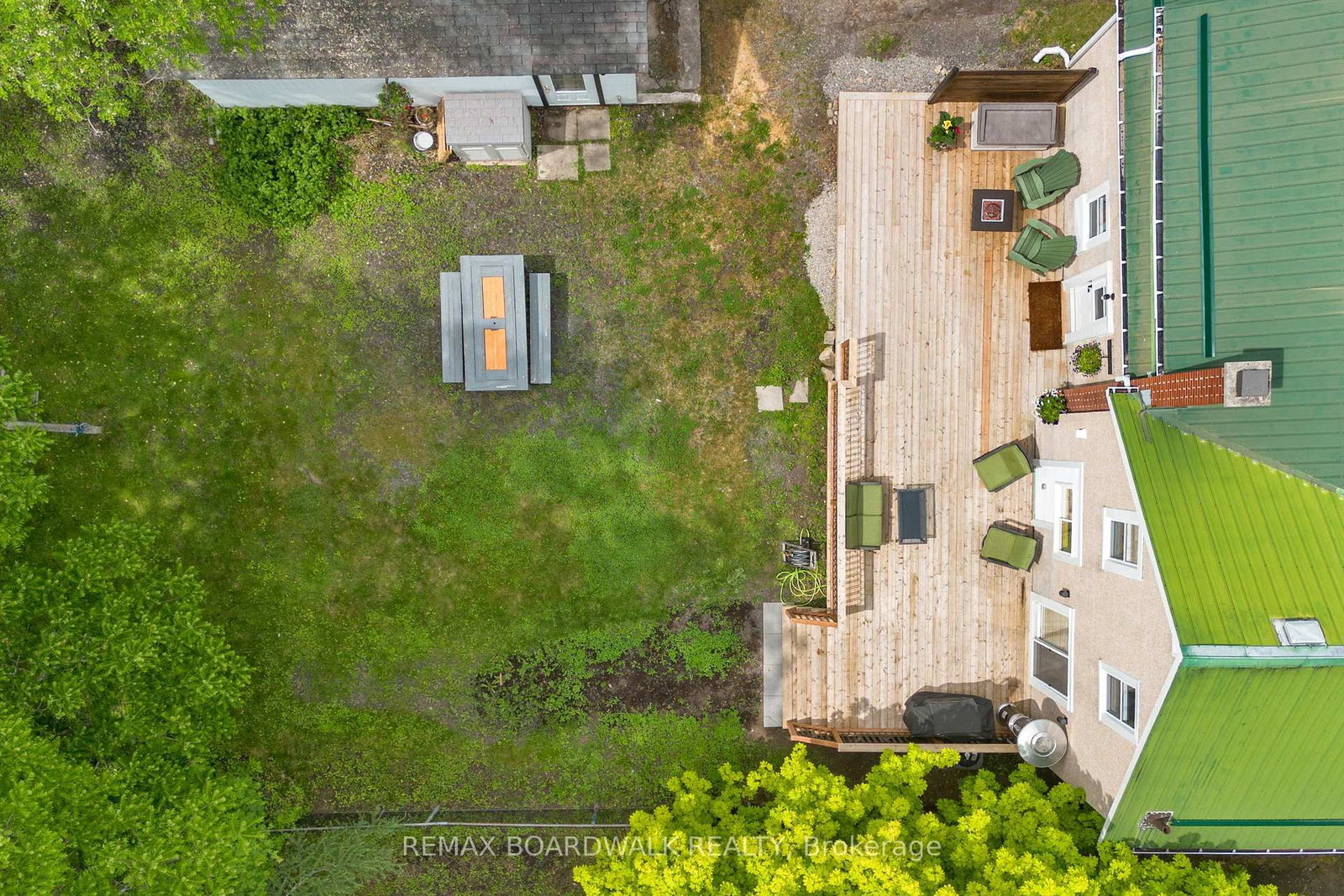 8 Grant Street • Perth, ON photo 31
