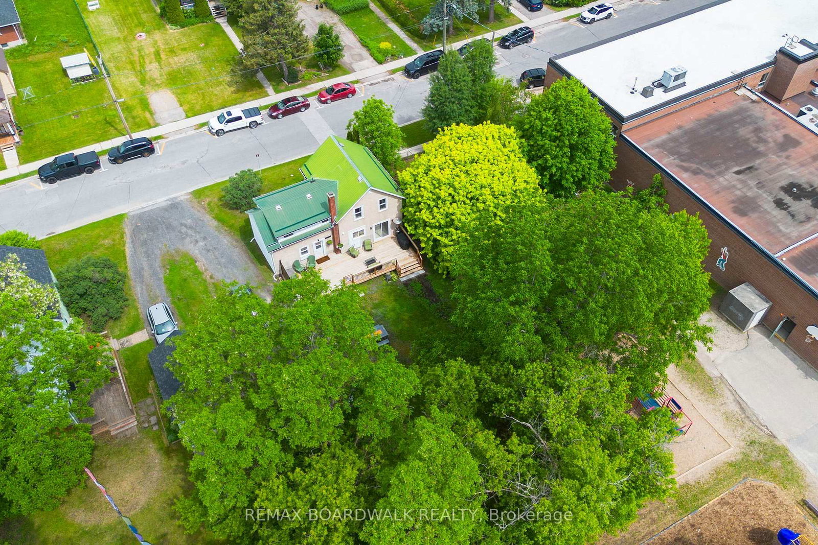 8 Grant Street • Perth, ON photo 33