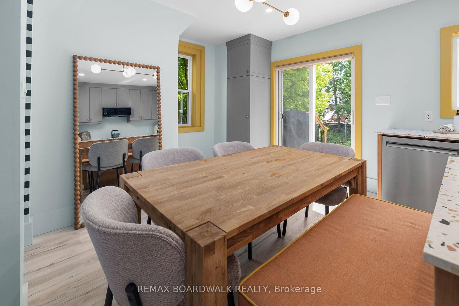 8 Grant Street • Perth, ON photo 6