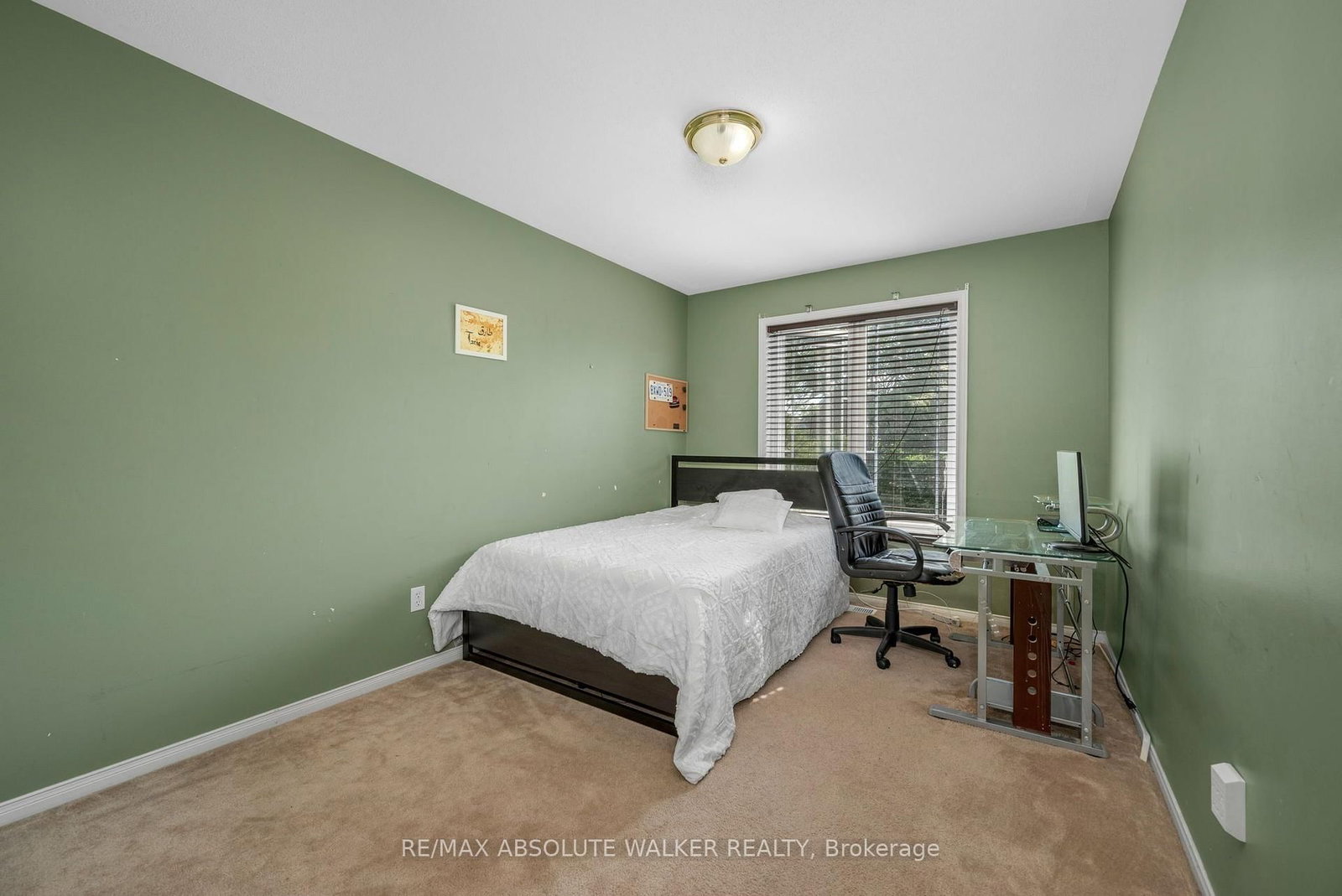 1104 Candlewood Street • Ottawa, ON photo 20