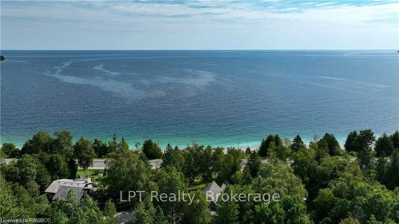 303 ISTHMUS BAY Road