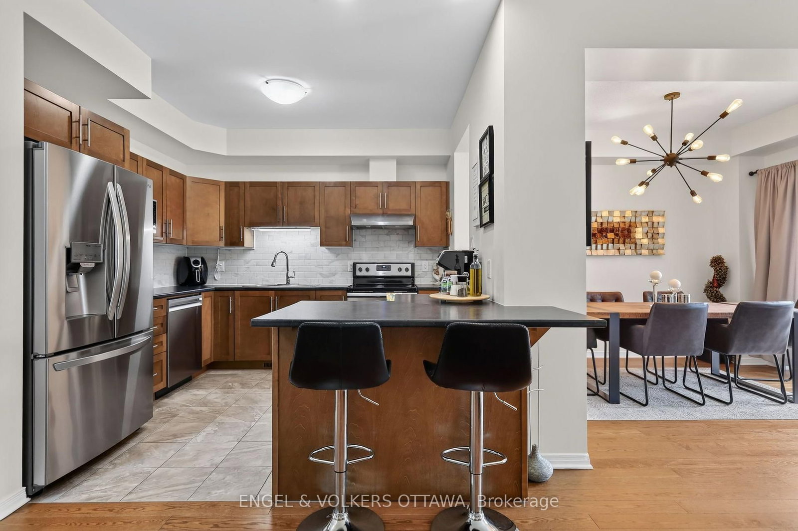 601 Via Campanale Avenue • Ottawa, ON photo 9