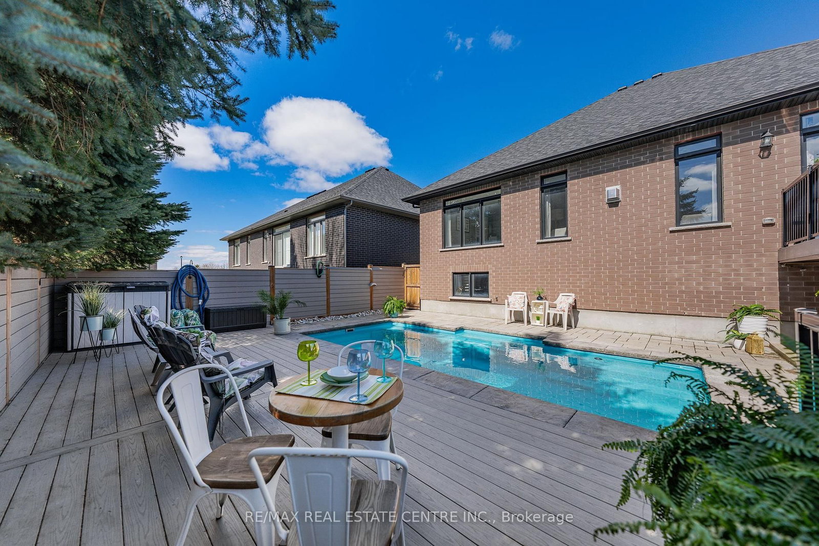 57 Cutting Drive • Centre Wellington, ON photo 4