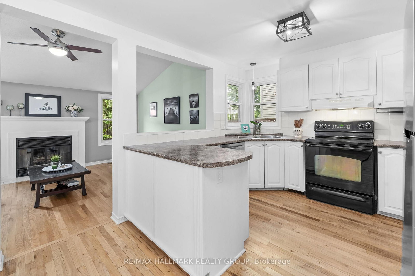 652 Thicket Way • Ottawa, ON photo 16