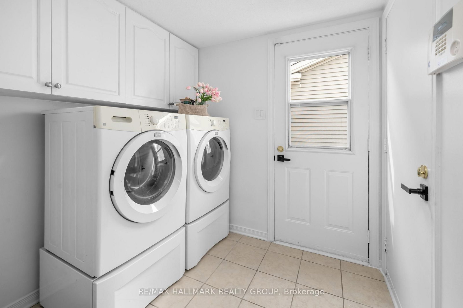 652 Thicket Way • Ottawa, ON photo 26