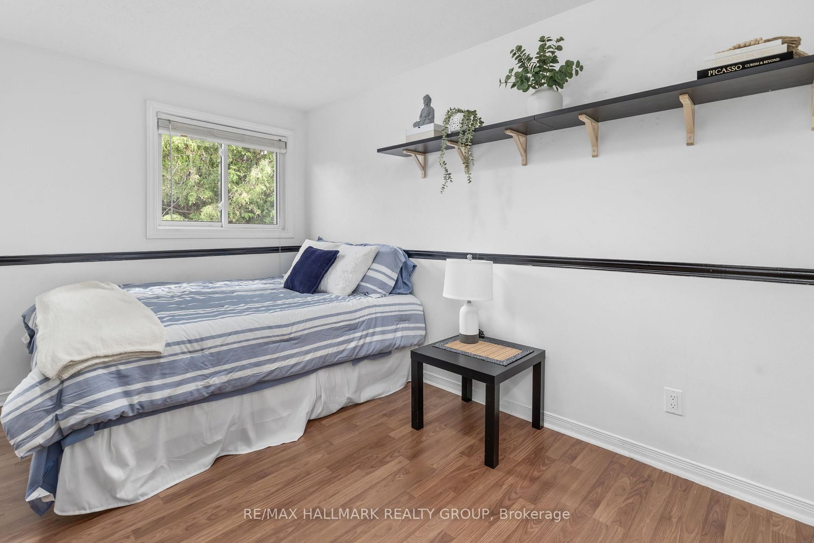 652 Thicket Way • Ottawa, ON photo 36