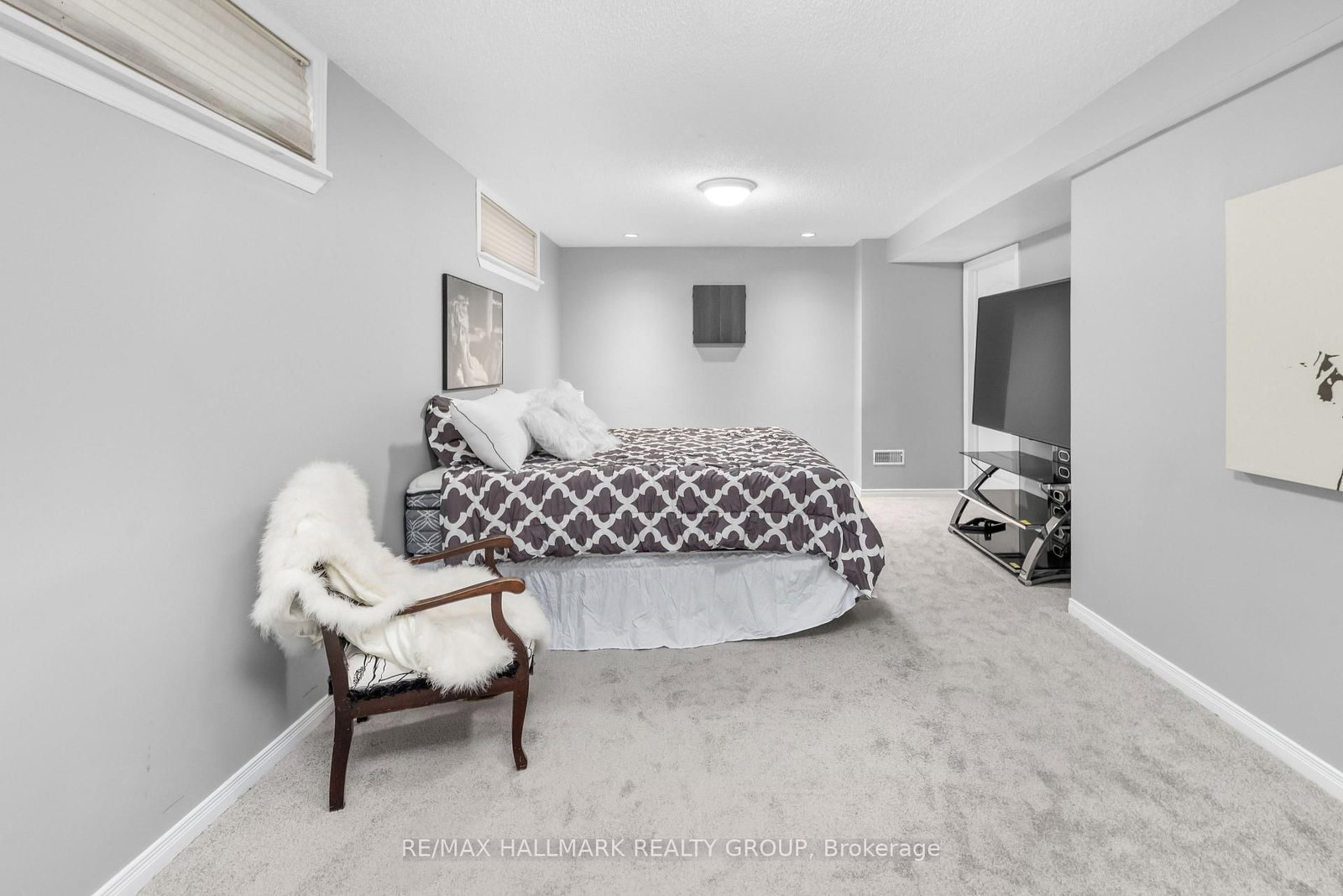 652 Thicket Way • Ottawa, ON photo 45