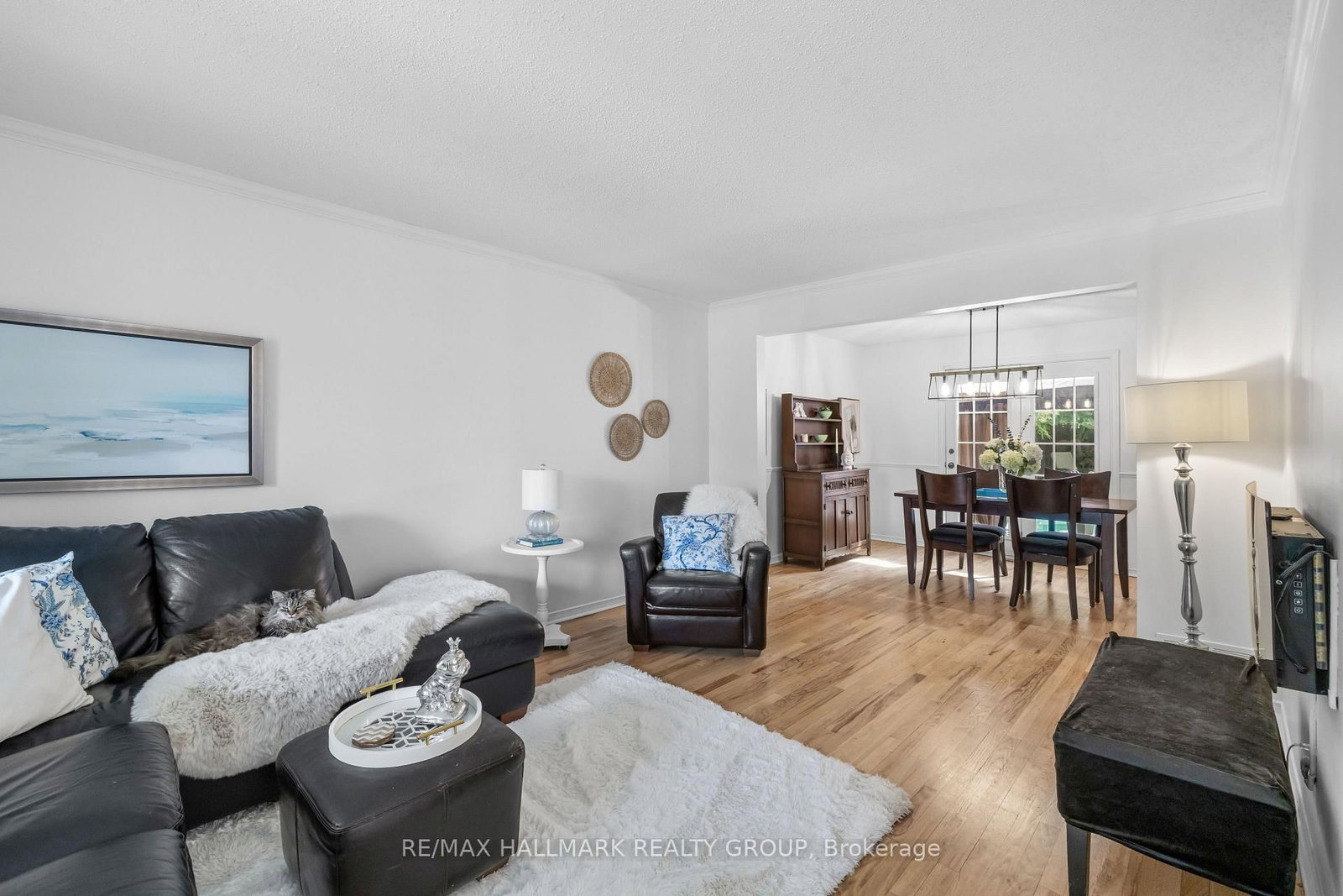 652 Thicket Way • Ottawa, ON photo 8