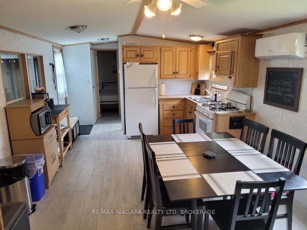 113 Quarry View Village • Port Colborne, ON photo 2