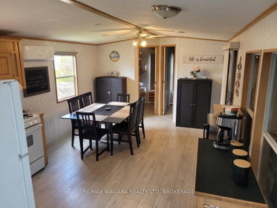 113 Quarry View Village • Port Colborne, ON photo 3