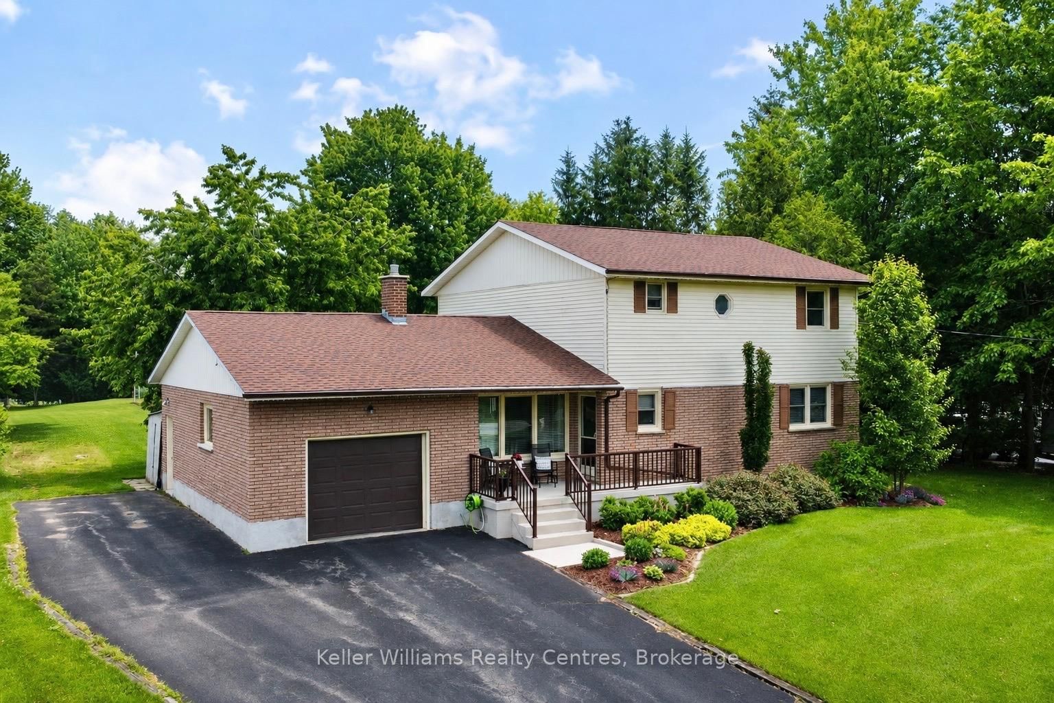 129 Country Lane Road • West Grey, ON photo 1