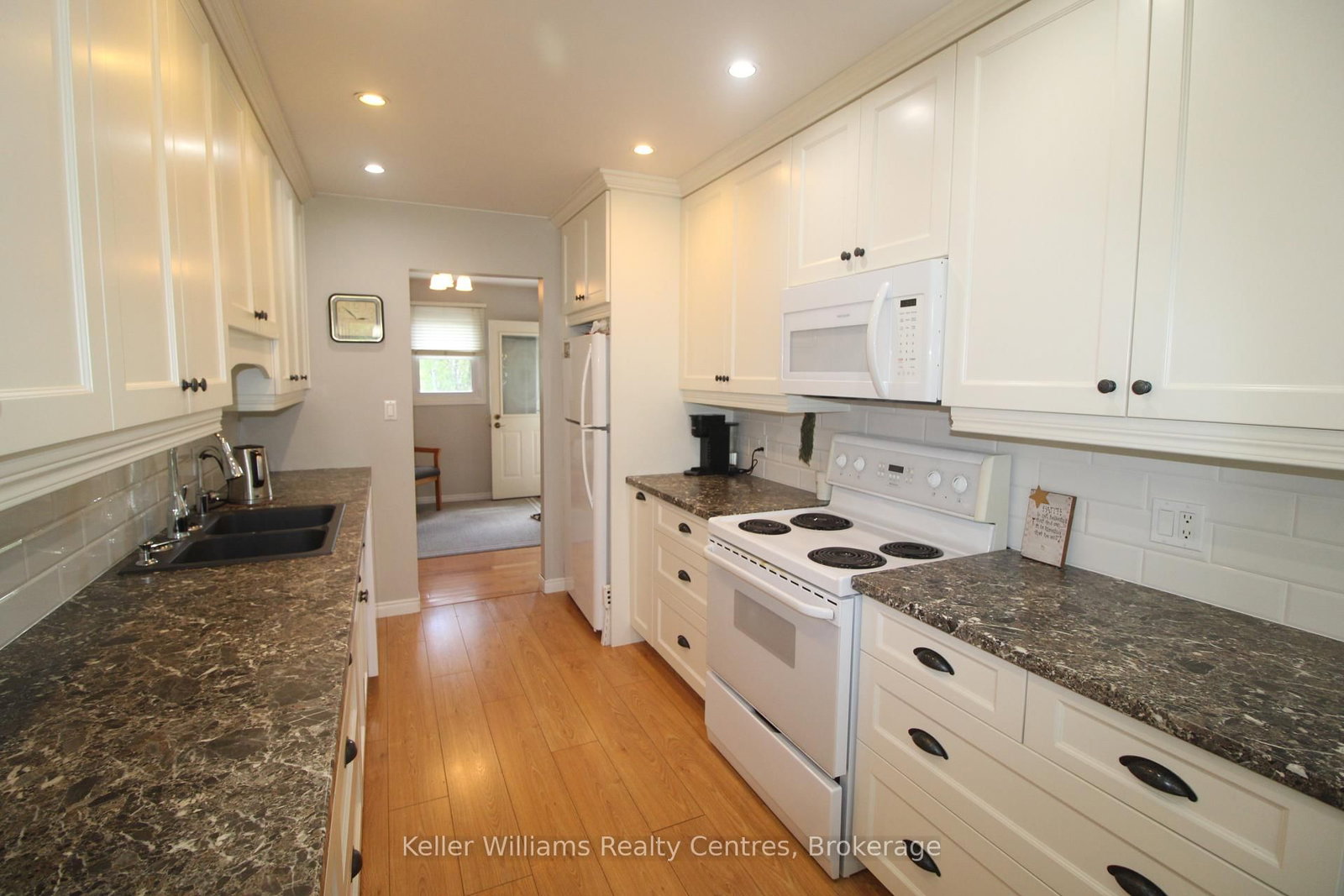 129 Country Lane Road • West Grey, ON photo 21
