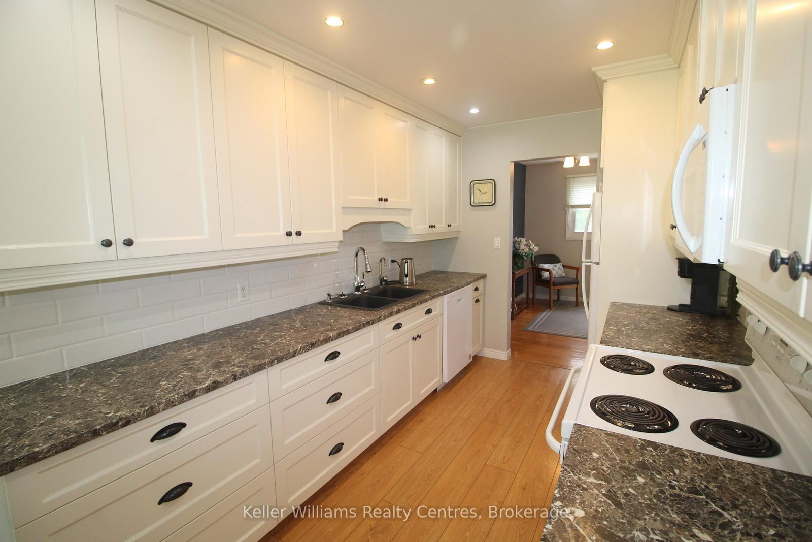 129 Country Lane Road • West Grey, ON photo 22