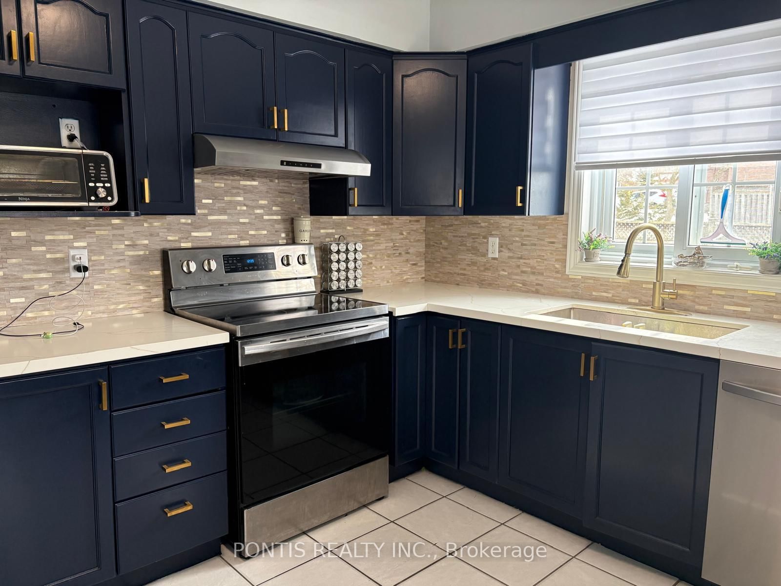 40 Alderson Drive • Cambridge, ON photo 16