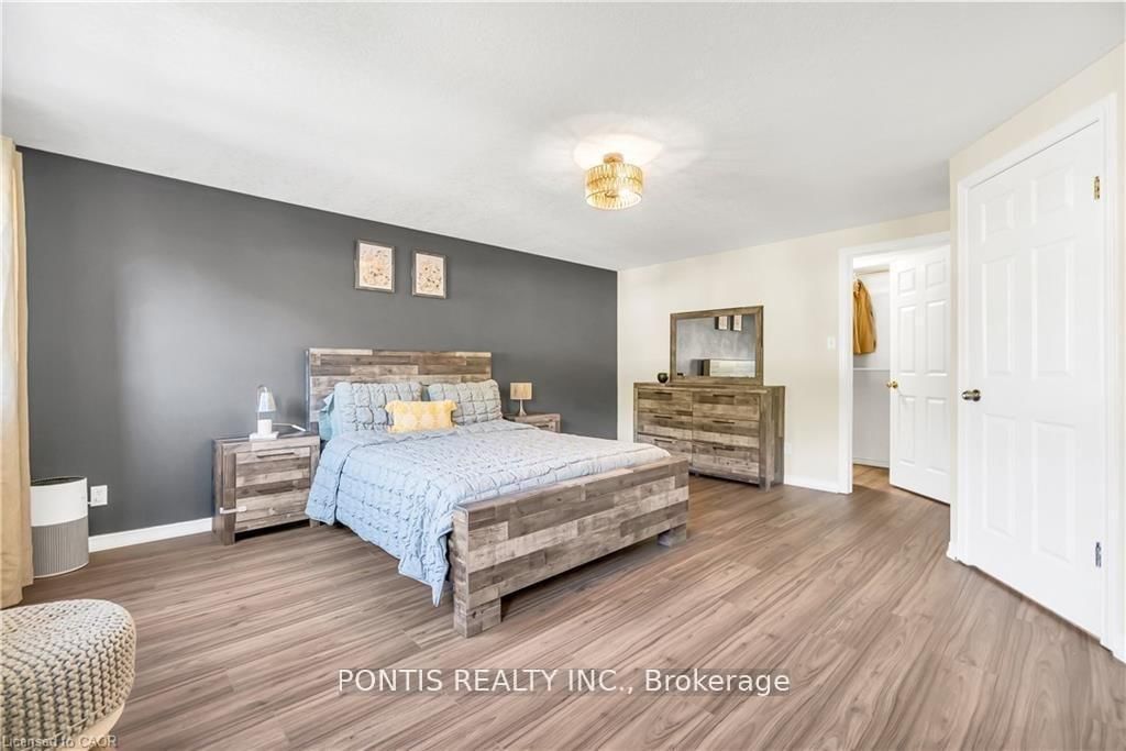 40 Alderson Drive • Cambridge, ON photo 24