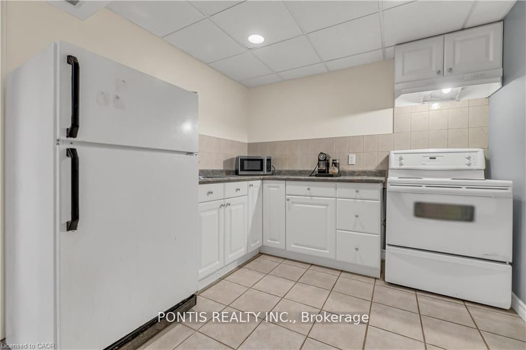 40 Alderson Drive • Cambridge, ON photo 31