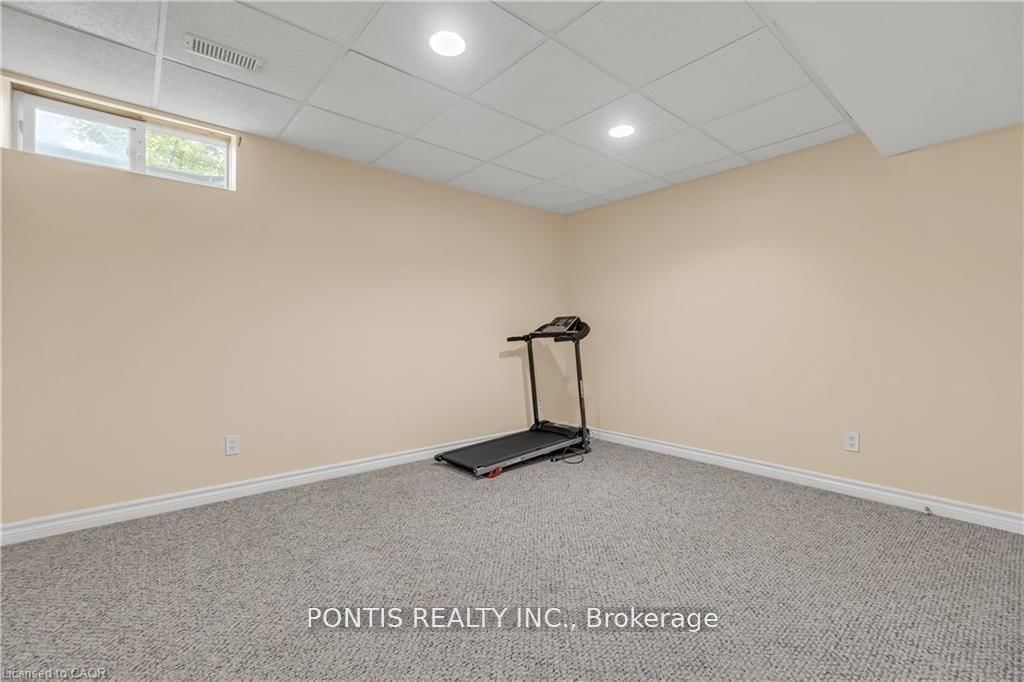 40 Alderson Drive • Cambridge, ON photo 32