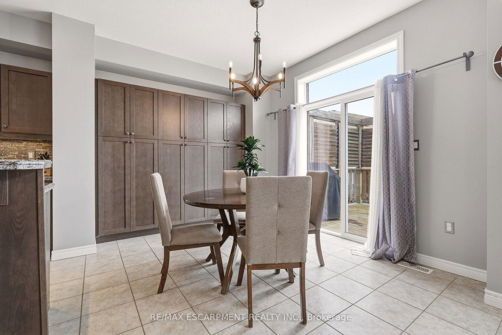 21 House Lane • Hamilton, ON photo 10
