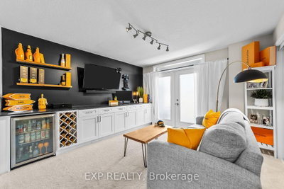 Unit 39 — 177 Edgevalley Road — photo 5