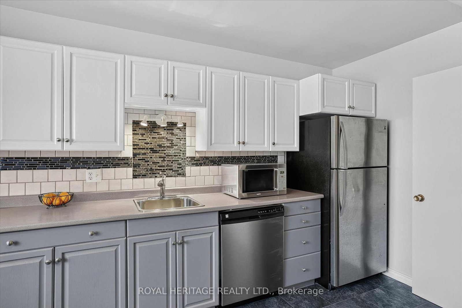 1621 Applewood Crescent • Peterborough, ON photo 14