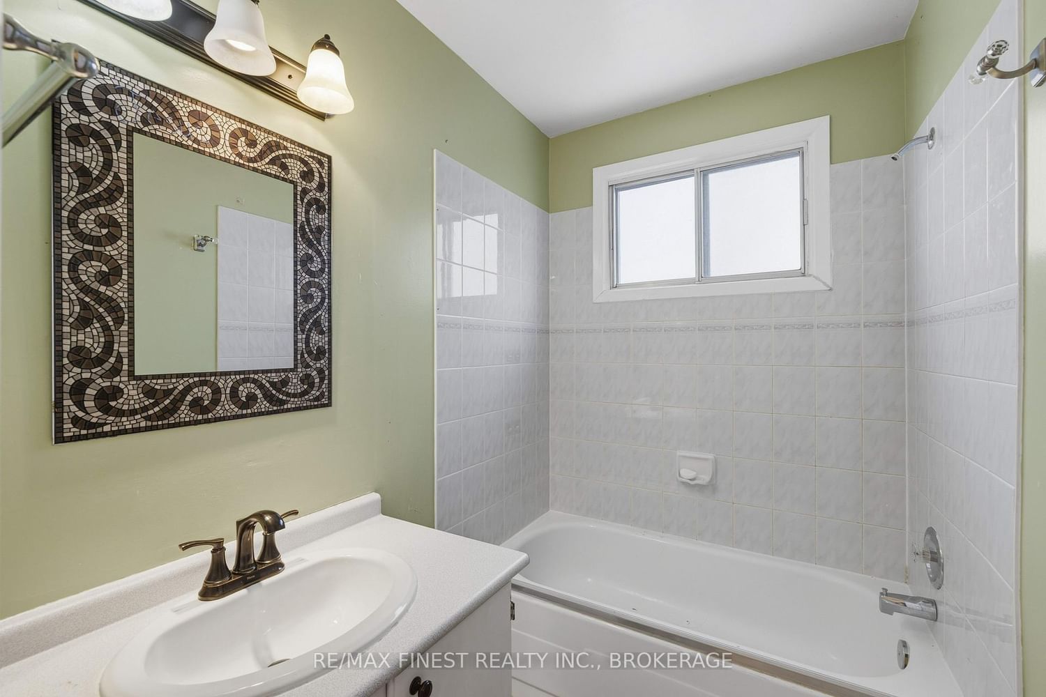 628 Stanford Street • Kingston, ON photo 24