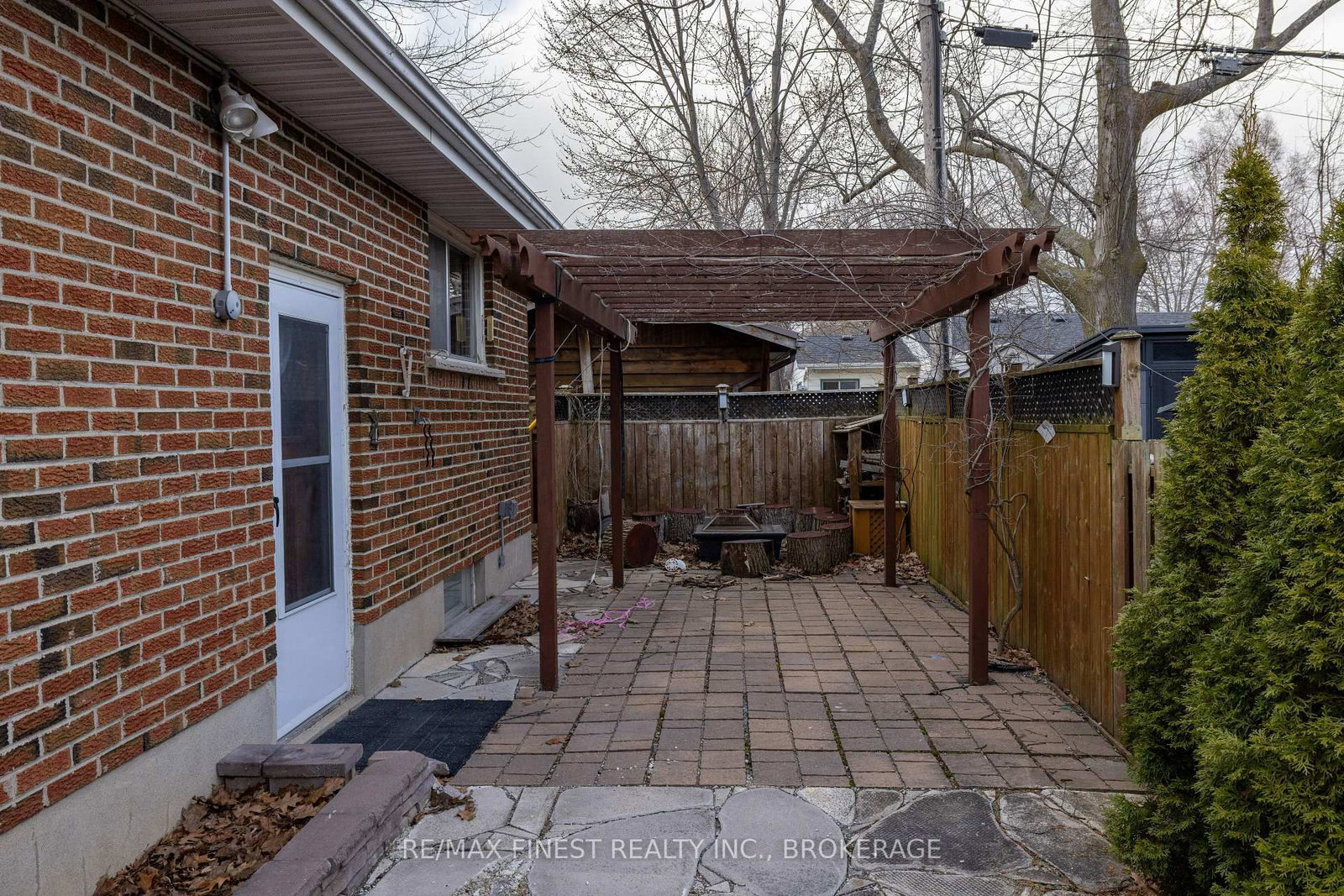 628 Stanford Street • Kingston, ON photo 6