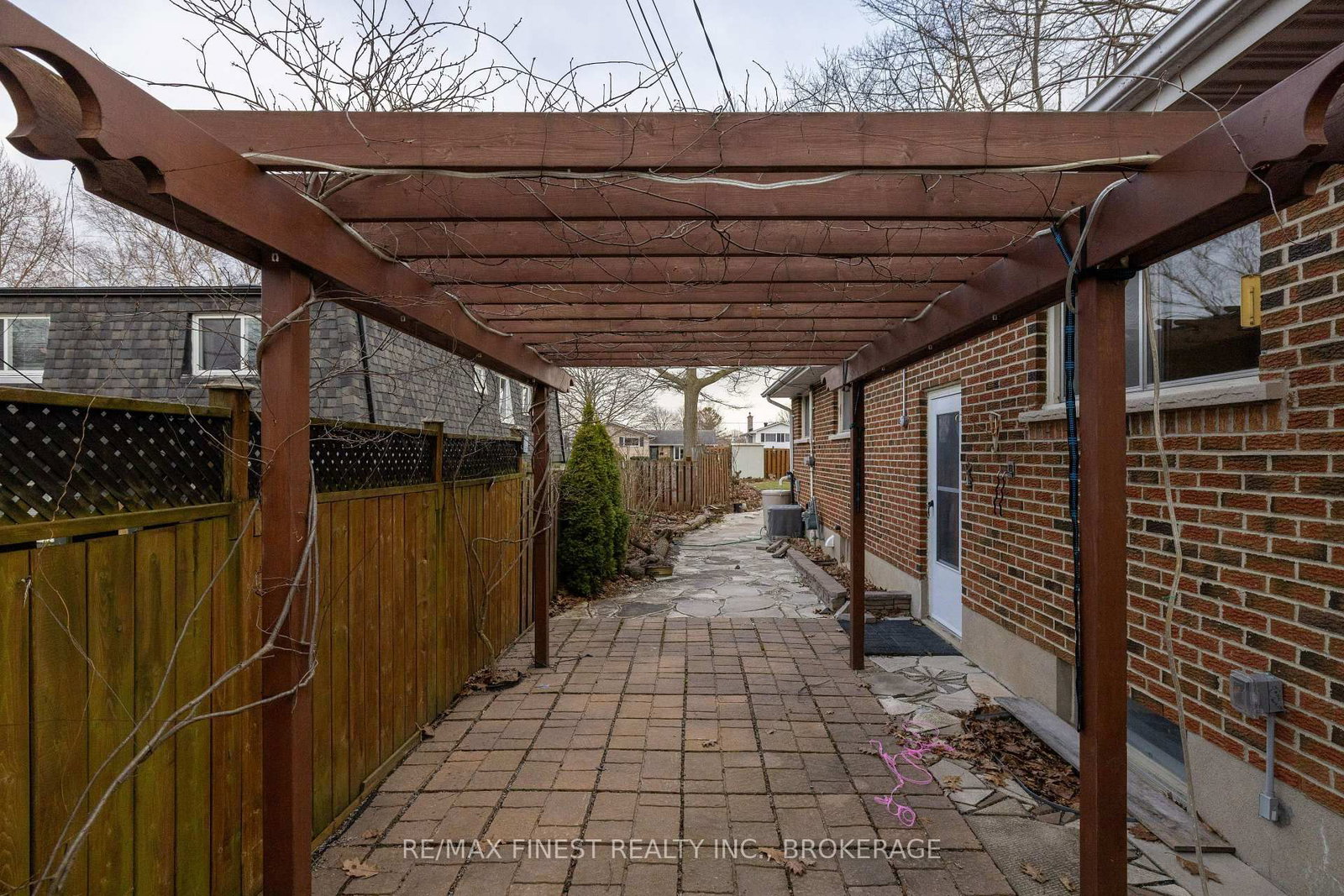 628 Stanford Street • Kingston, ON photo 7
