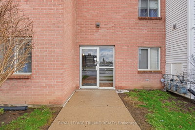 1096 Jalna Boulevard • #135 • London South, ON photo 2