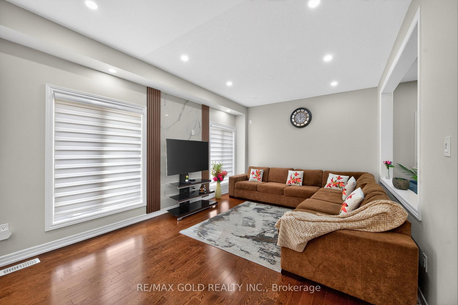 28 Weatherall Avenue • Cambridge, ON photo 10