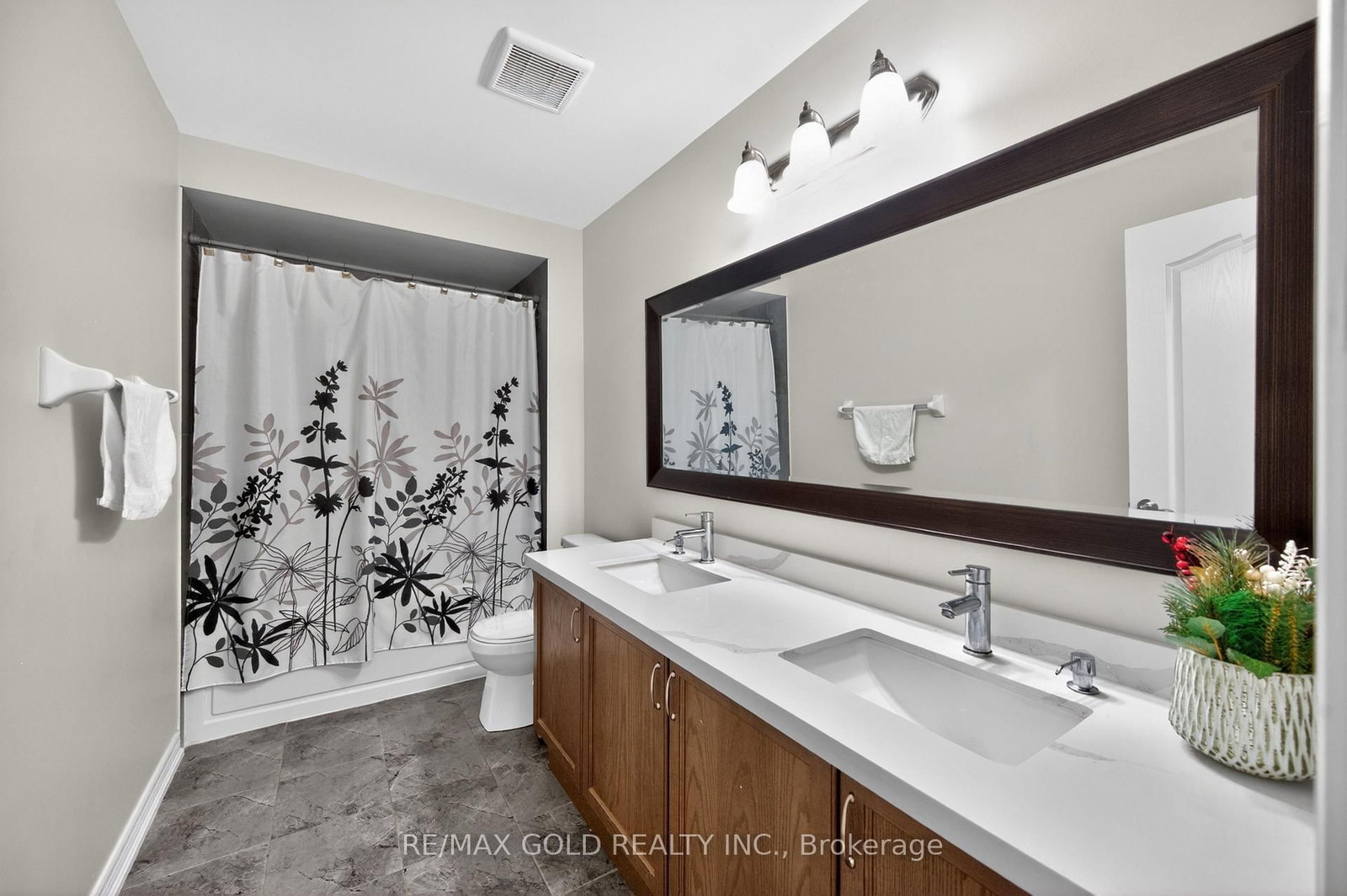 28 Weatherall Avenue • Cambridge, ON photo 28