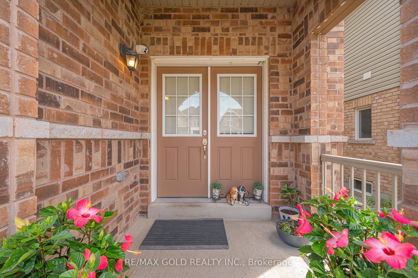 28 Weatherall Avenue • Cambridge, ON photo 4