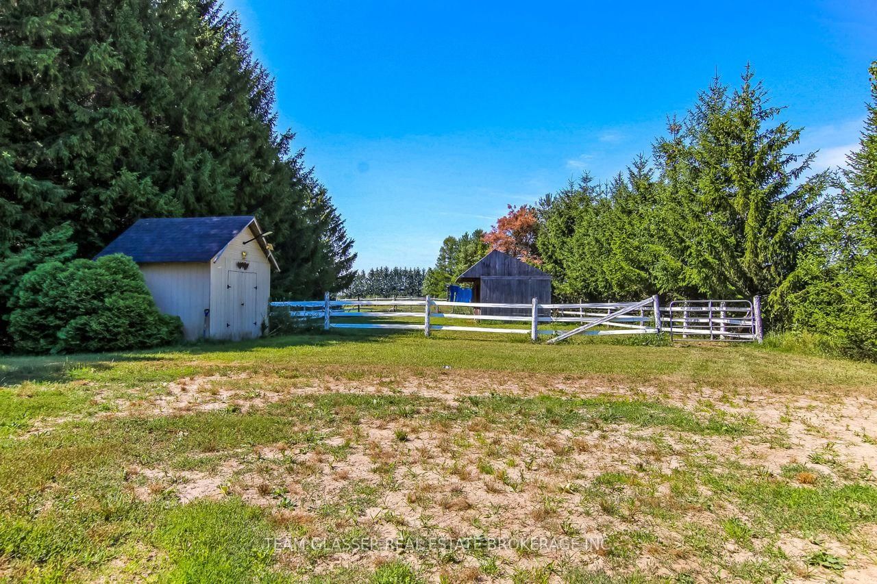 23999 Mayfair Road • Adelaide Metcalfe, ON photo 38
