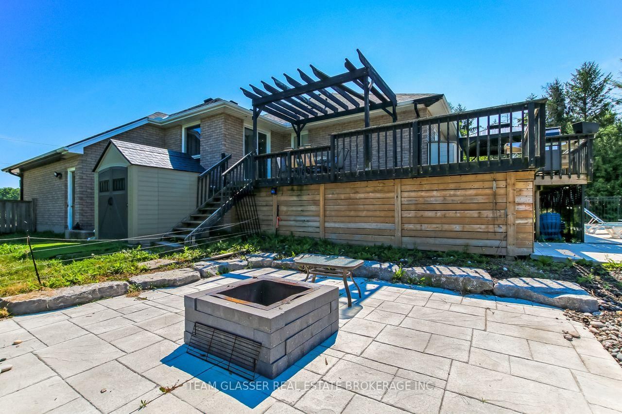 23999 Mayfair Road • Adelaide Metcalfe, ON photo 43