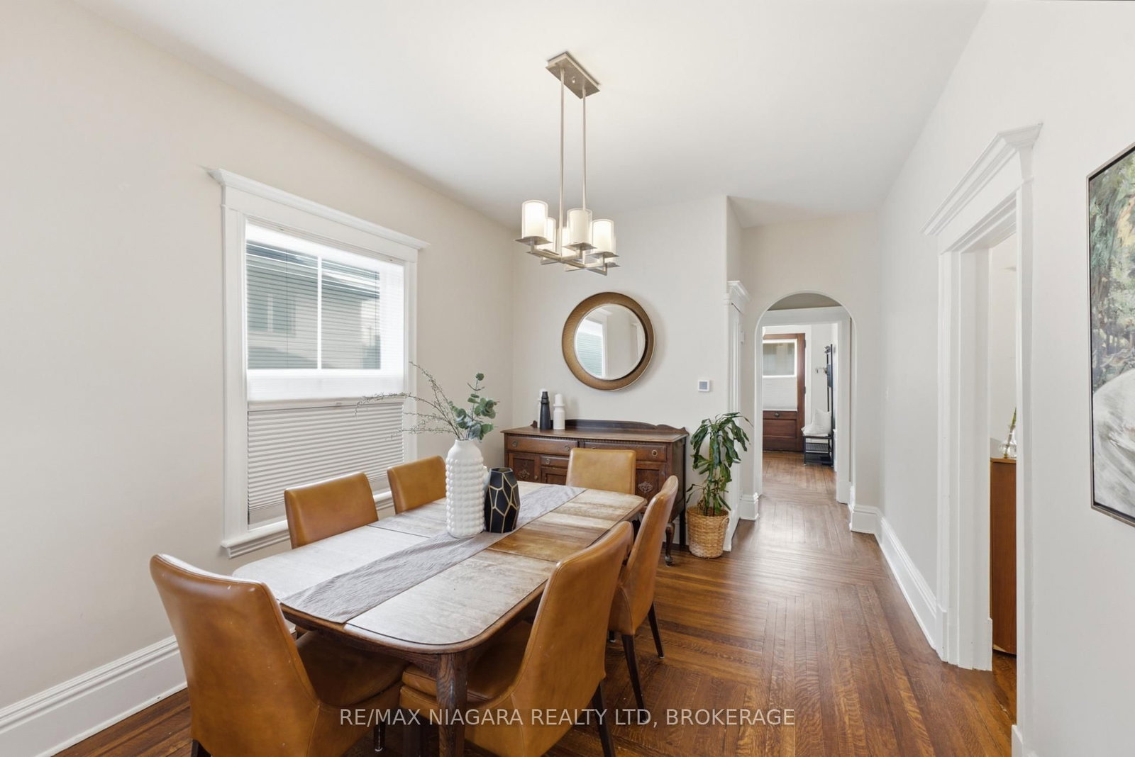 2 Cottage Avenue • Hamilton, ON photo 11