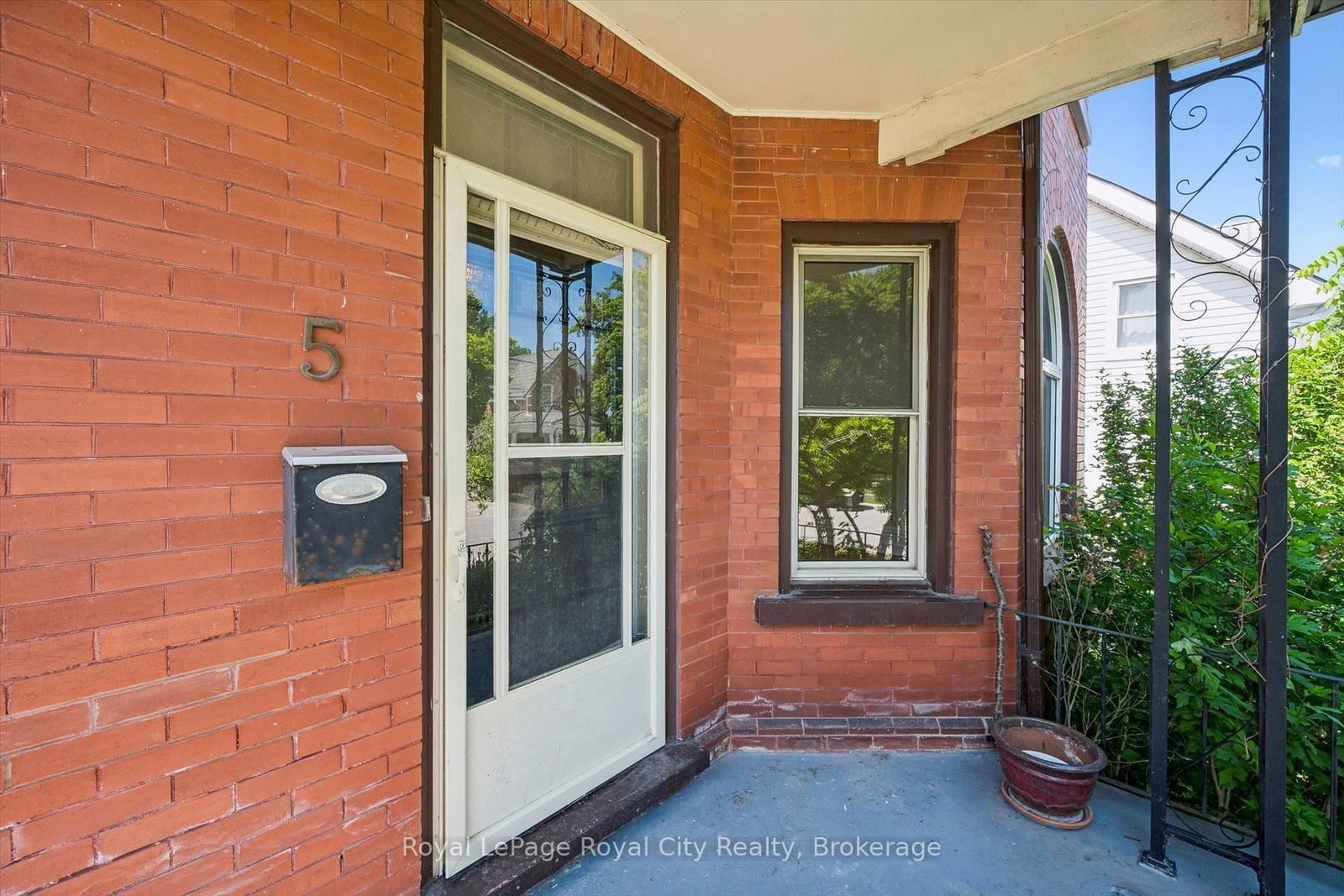 5 West Street • Perth East, ON photo 26